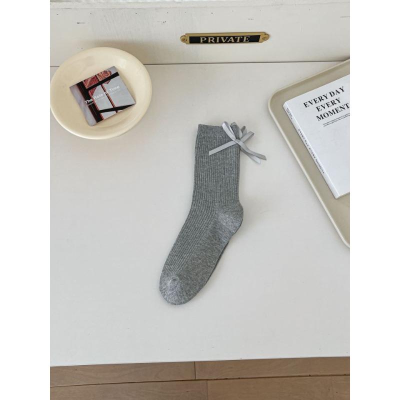 Ballet-style Spring and Summer Thin Cream White Socks for Women, Mid-calf Socks, Bow, Versatile, Black Pile Socks