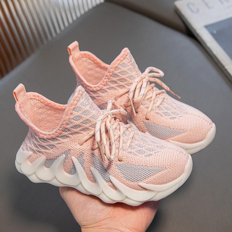 

Повседневная обувь для одноклассников. Спортивная обувь для мальчиков 2024 г. Новые детские туфли из кокоса. Повседневная обувь для девочек среднего и старшего возраста с плетеной тканью. 26-31 yards, 6 pairs in one hand розовый