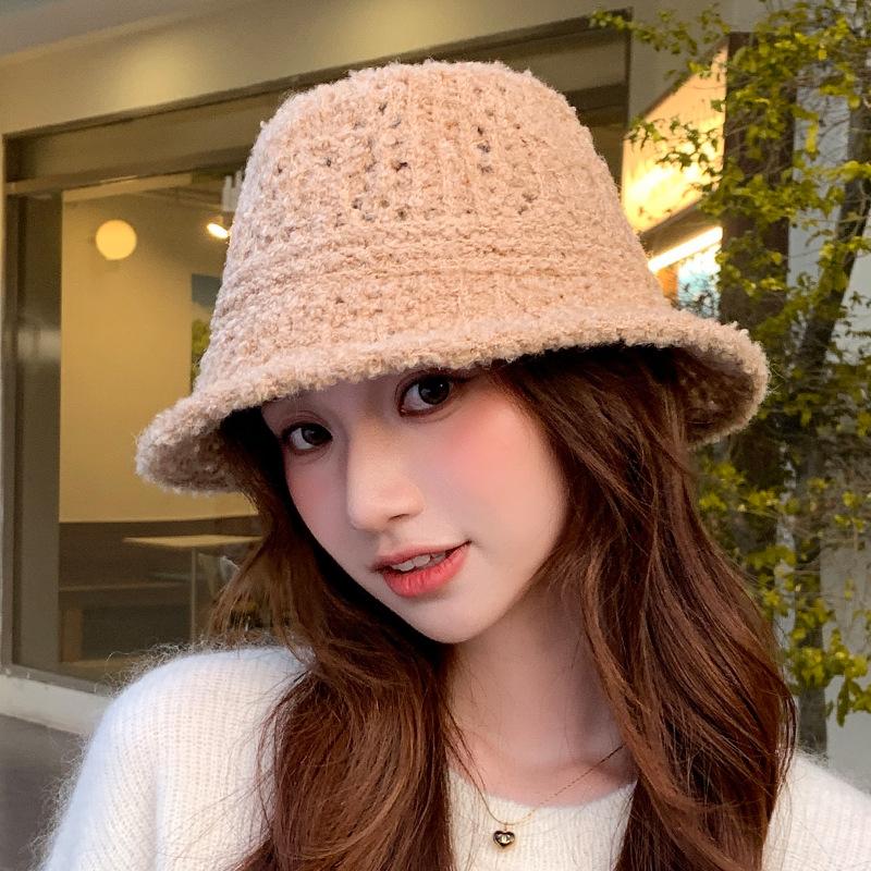 New Korean Style Hollow Breathable Knitted Bucket Hat for Women In Spring and Autumn Fashion Versatile Bucket Hat Showing Face Small Fisherman Hat