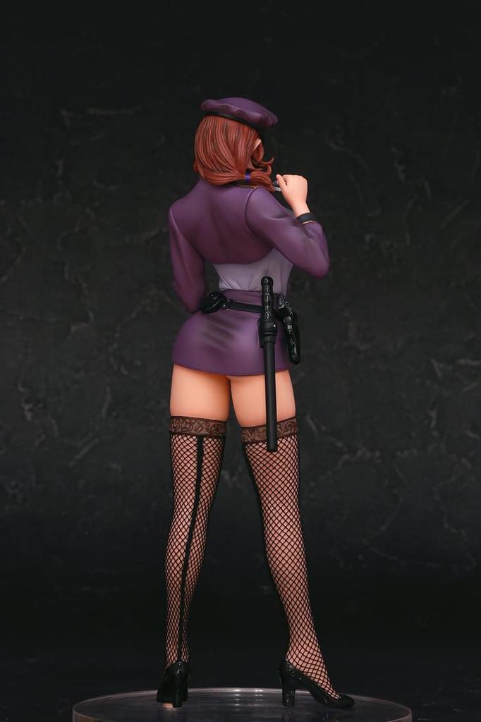 Oplzlá sadistická policistka Akiko Designed by Oda bez měřítka PVC lakovaná hotová figurka A+ Ver.1.1 1/6