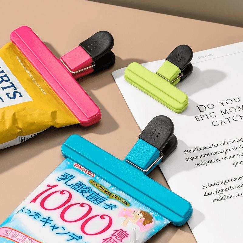 Large Multifunctional Plastic Clips for Food Sealing and Moisture-Proof Storage