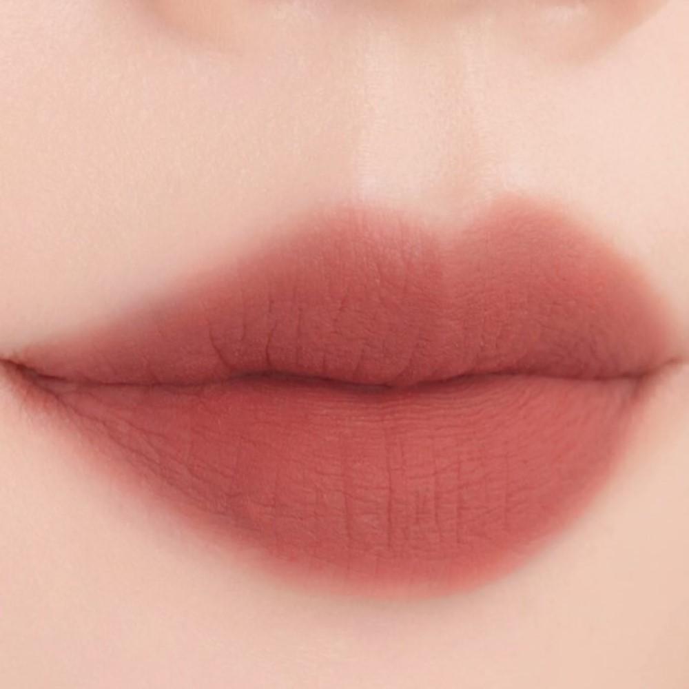 

rom&nd Blur Fudge Тинт 01 POMELOCO