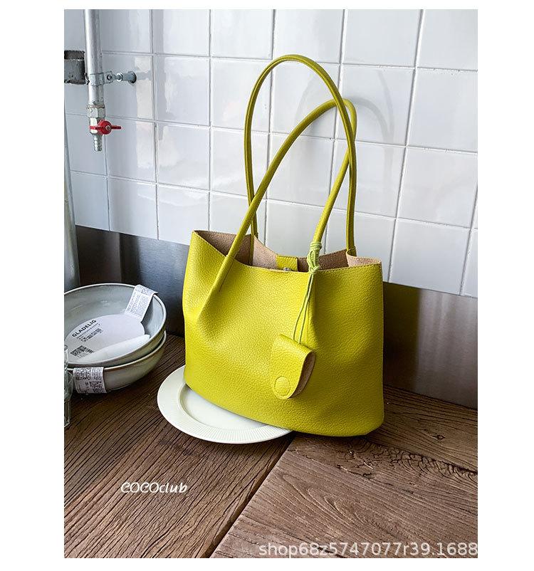 Large-capacity Bag Women's 2025 Summer New Shoulder Messenger Bag Popular This Year, Mother and Child Bucket Bag