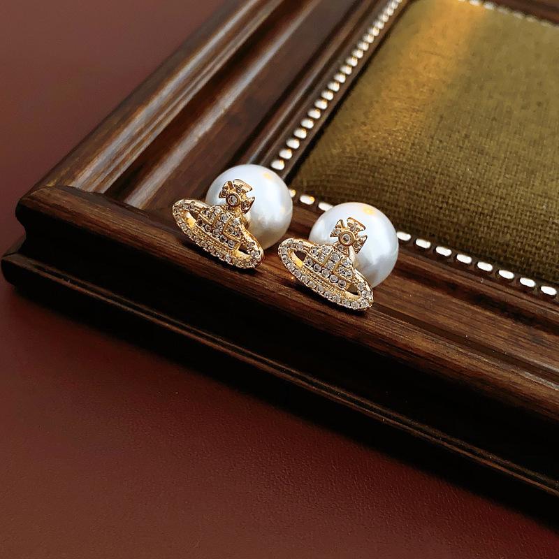 Silver Needle Luxury Pearl Heart Stud Earrings - Versatile, Fashionable Court Style