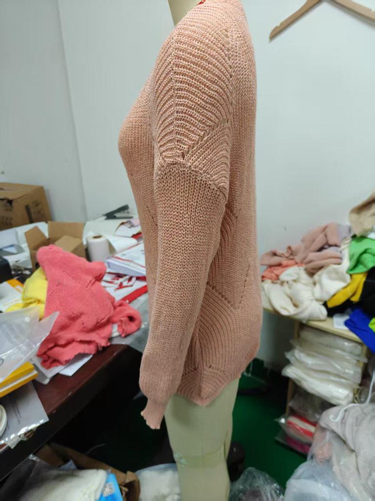 Women's 2021 Hollow Solid Color Pullover Sweater - European & American Round Neck Bottoming Shirt.