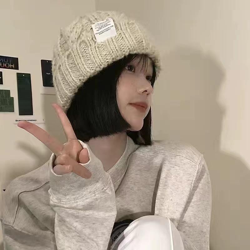 

Winter Day Warm Hat Women s Twist Versatile Outdoor Pullover Hat Show Face Small Student Autumn and Winter Trend Knitted Hat