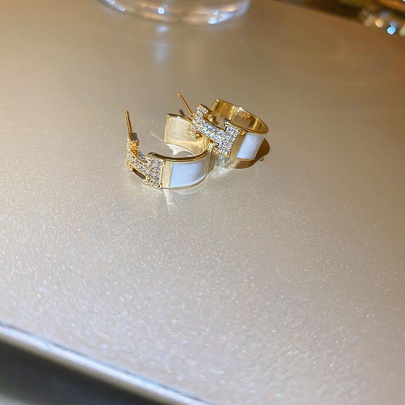 High-end wheat ear zircon ear buckle year-old niche fashion design earrings popular versatile temperament earrings