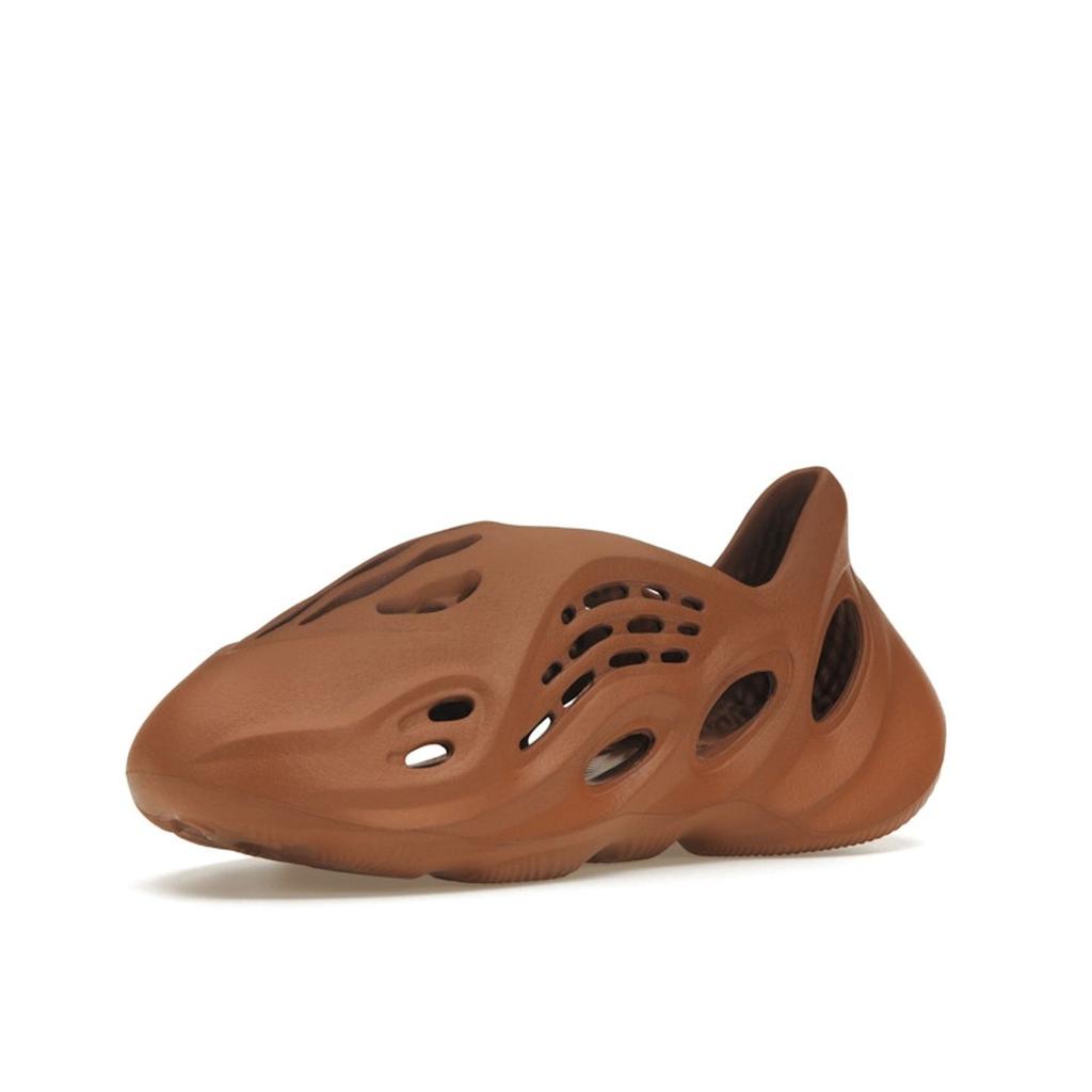 Adidas Yeezy Foam Runner Clay Red Unisex Sneakers Brown HP5335