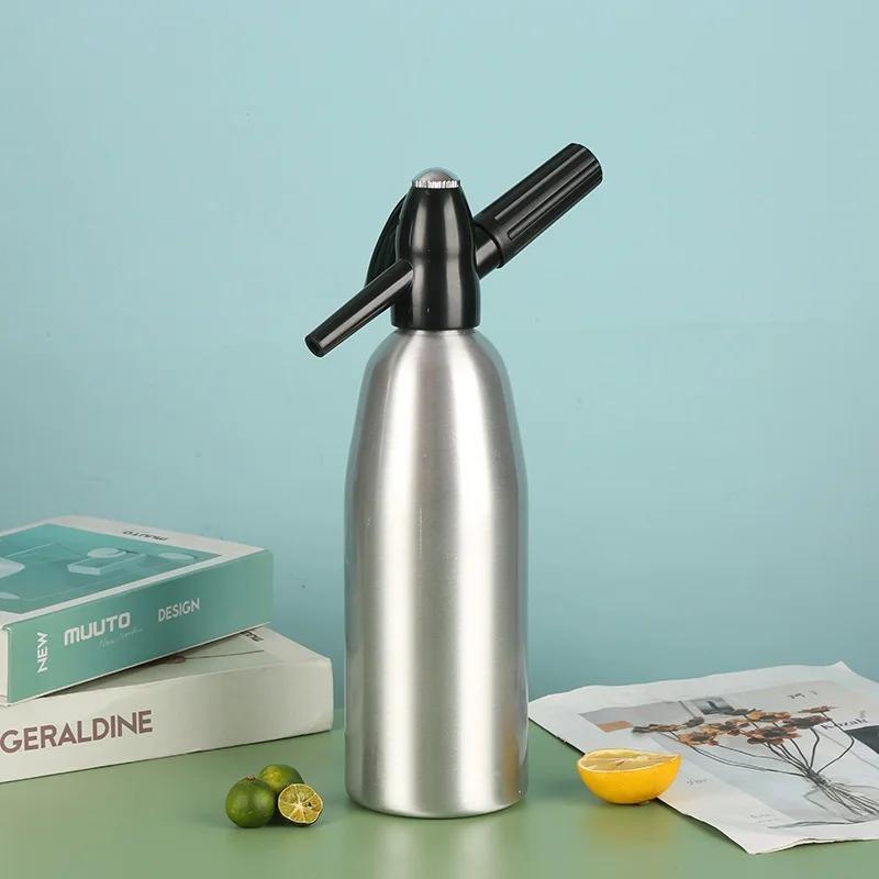 Portable Sparkling Water Maker Flavor Soda Blaster CO2 Cocktail Bubble Drinks Pressurizer Bartender Siphon Accessories Aluminum