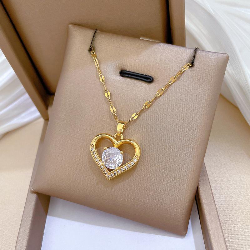 Personality Temperament Fashion Simple Birthday Gift Love Collarbone Micro Inlaid Necklace Korean Necklace
