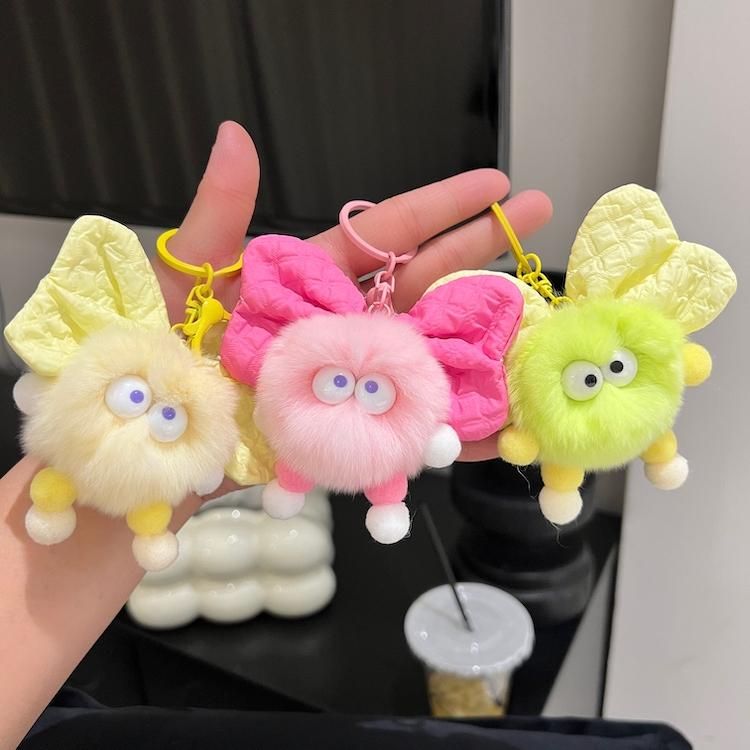 Cute Real Rabbit Hair Small Coal Ball Car Keychain Pendant Ins Internet Celebrity Cartoon High-end Pom-pom Bag Pendant