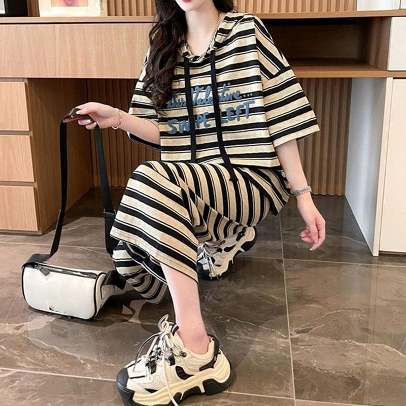 

Модная женская футболка с капюшоном и коротким рукавом, летние свободные комплекты из 2 предметов, повседневные женские брюки в полоску, костюмы с высокой талией, прямые брюки