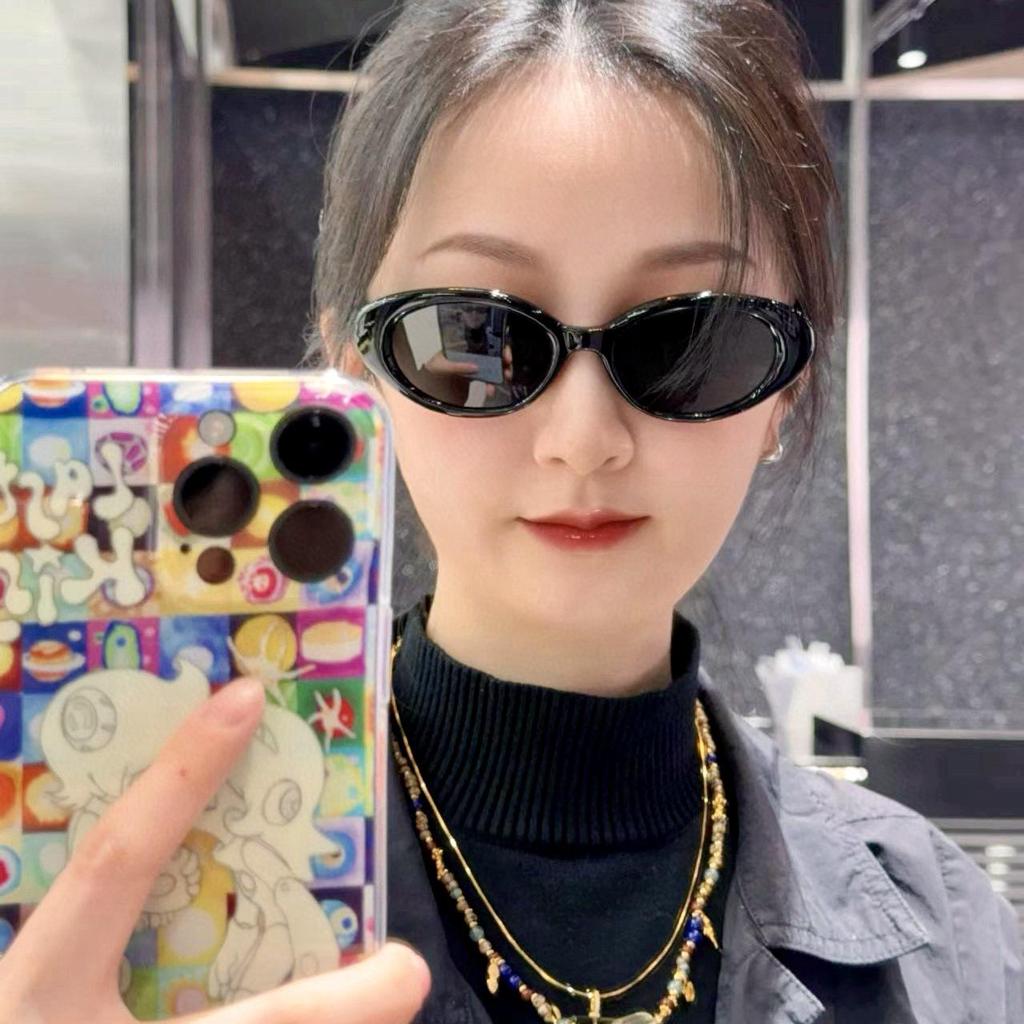 2024 Trendy GM Plate Sunglasses for Women, Slimming Korean Style, Xiaohongshu-Inspired, Dada Fashion, Void Aesthetic