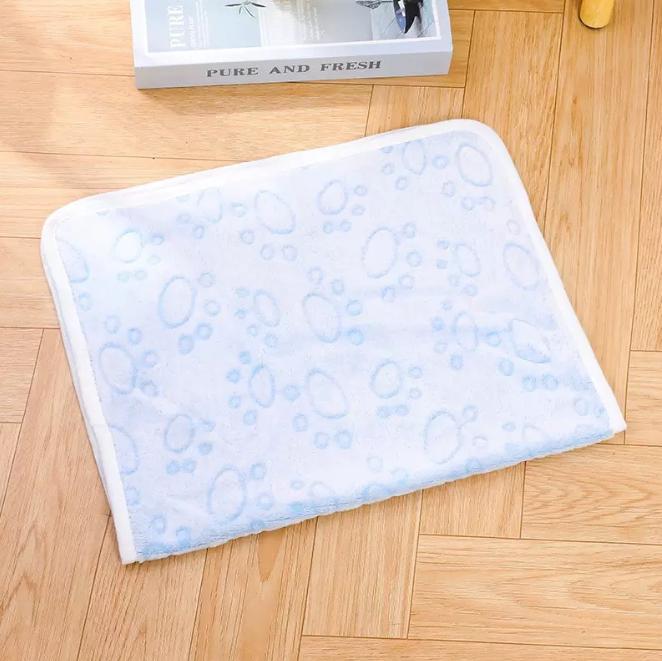 

Мягкое пушистое высококачественное одеяло для домашних животных с милым мультяшным узором, коврик для домашних животных, теплое и удобное одеяло для кошек и собак 40x60cm синий