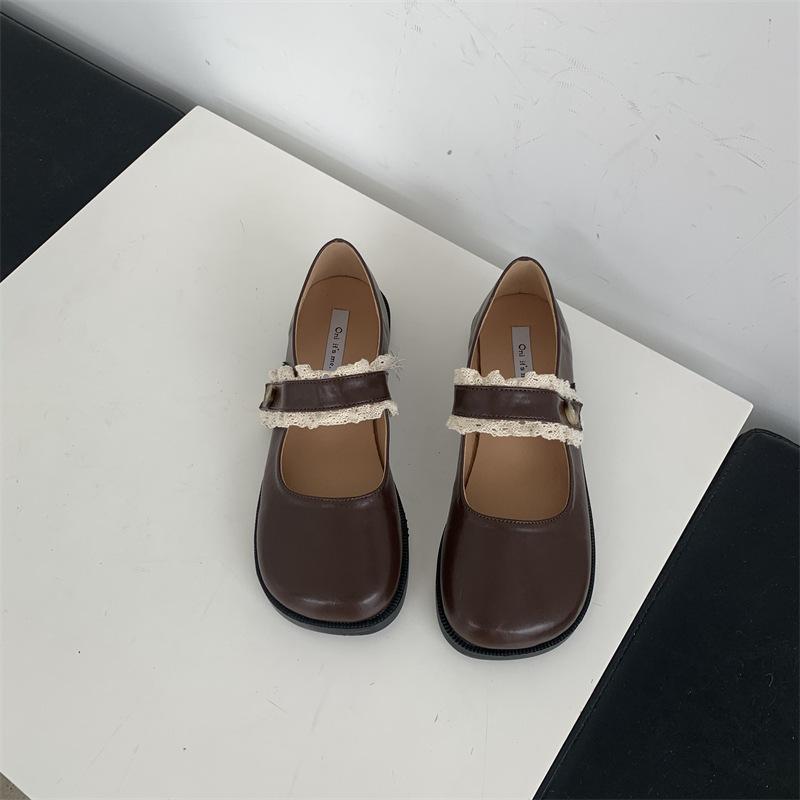 French Mary Jane Shoes Women's Shoes Spring and Summer 2025 New Japanese Flat Bottom Shallow Mouth with Skirt Temperament Single Shoes Tide