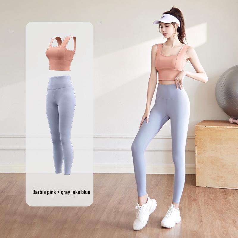 "Juyitang Peach Yoga Set: Shockproof Medium Support for Indoor Running & Fitness"