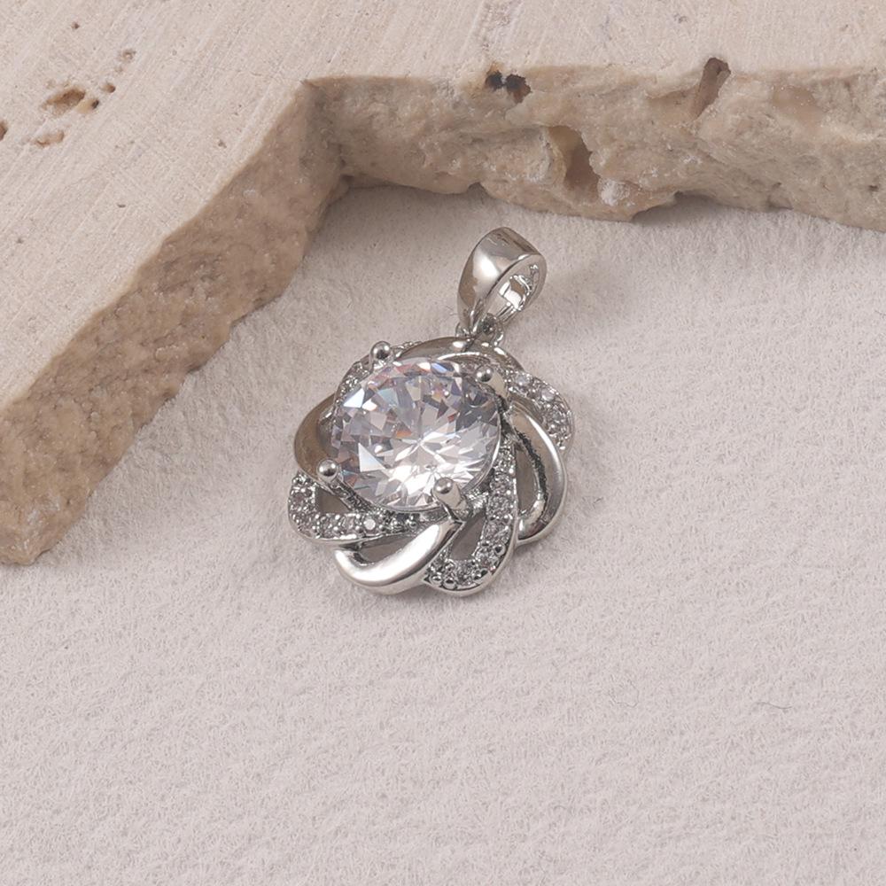 Luxury Silver Flower Pendant with Large Round Cubic Zirconia and Diamond Accents - Versatile Clavicle Chain Accessory