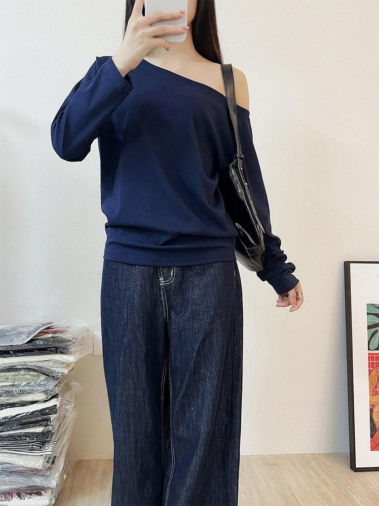 Zhang Jingyi Style Black Off-Shoulder Short-Sleeve Summer T-Shirt for Women - Slimming, Chic, Loose Fit, Diagonal Collar.