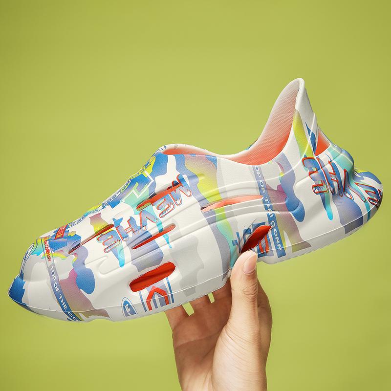 Sandals 2024 New Man Sneakers Soft Sole Casual Shoes for Men Fashion Comfortable Mixed Colour Breathable Mens Slippers Quick Dry