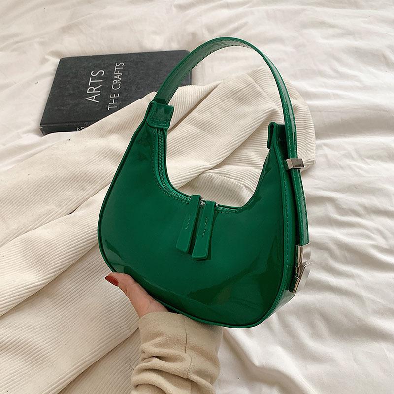 Korean Ins Niche Design Patent Leather Women's Bag 2025 New Autumn and Winter Tide Fashion Versatile Shoulder Bag Underarm Bag Tide