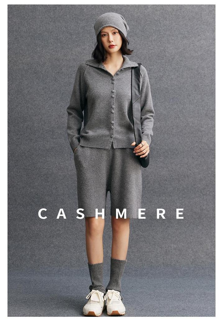 Women's Thick Cashmere Sweater with Large Lapel and Buttons - Autumn/Winter 2026 Versatile Base Layer Knit Outerwear