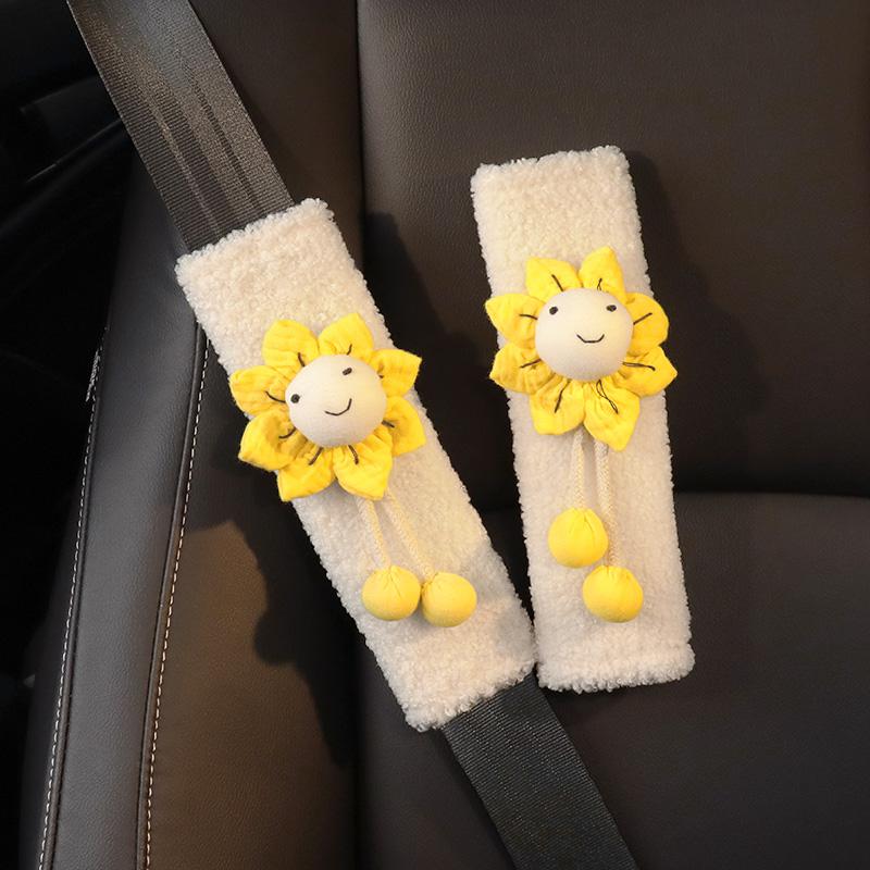 Cute Sunflower Plush Car Seat Belt Cover Artificial Lamb Shoulder Pad Protection Car Decoration Comfortable Soft Accessories