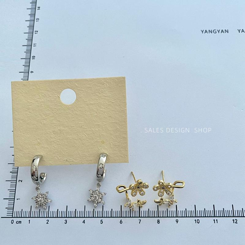 Korean Zircon Flower Stud Earrings: Versatile, Minimalist, High-End Luxury for Women