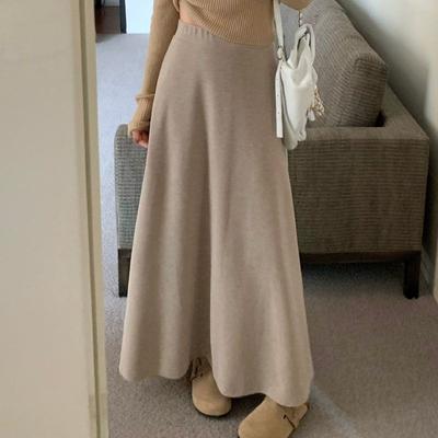 Gonna Svasata Versatile Lavorata a Maglia da Donna Autunno e Inverno Nuovo Stile Elastica Vita Alta Drappeggio Francese Gonna a Linea A