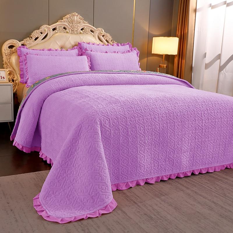 3pcs Set Winter Thick Velvet Bedspread Super Soft Flannel Quilting Bed Cover Non-slip Breathable Bedsheet with 2pcs pillowcase