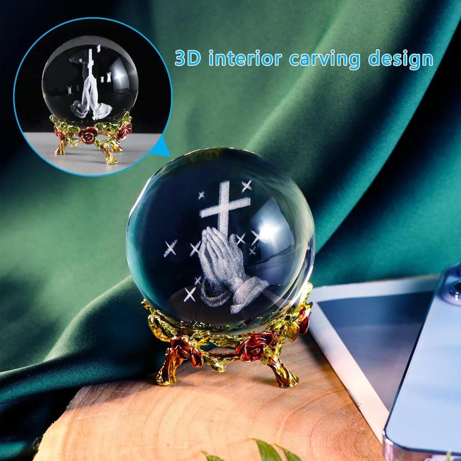 Glob de cristal 60MM Gravat 3D Mână Ținând o Cruce Figurine cu Suport de Trandafiri Rugăciune Cadouri Religioase pentru Femei Cadouri Creștine f