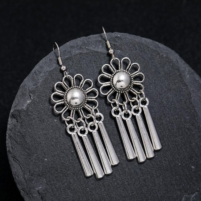 Retro Tibetan silver fringed earrings women's long temperament versatile earrings fashion personality vacation earrings