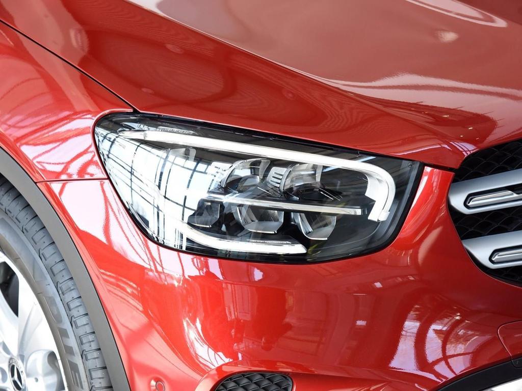 Kompatibel mit 2019-2020 Mercedes-Benz GLC W253 Scheinwerfer Rückschale