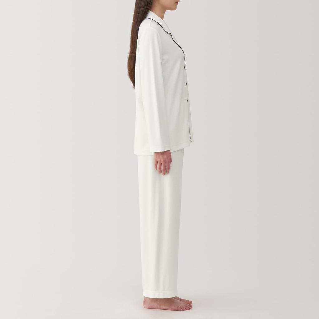 MUJI Women's Seamless Side Pajamas, Smooth Cut and Sew Long Sleeves, Off-White, Size XL, FD1L6A5S