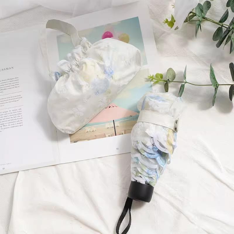 Double Layered Mini Five Fold Umbrella Embroidered with Flowers Black Glue Sun Protection UV Protection Rain Sunny Dual-purpose Sun Umbrella