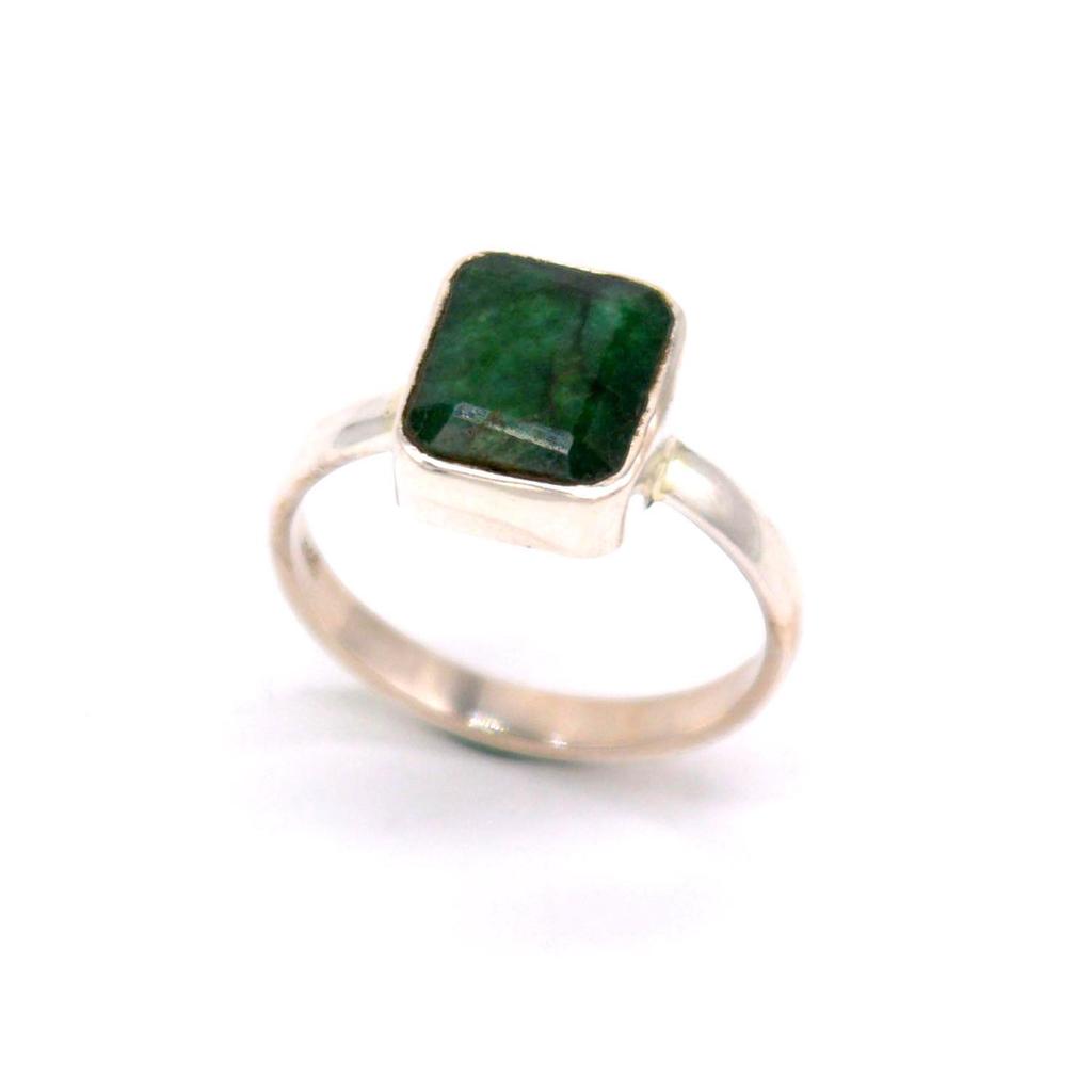 Emerald Gemstone 925 Sterling Silver Handmade Women Ring Jewelry