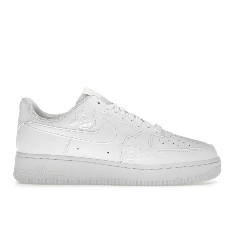 

Nike Air Force 1 07 White HF2016-100 36.5