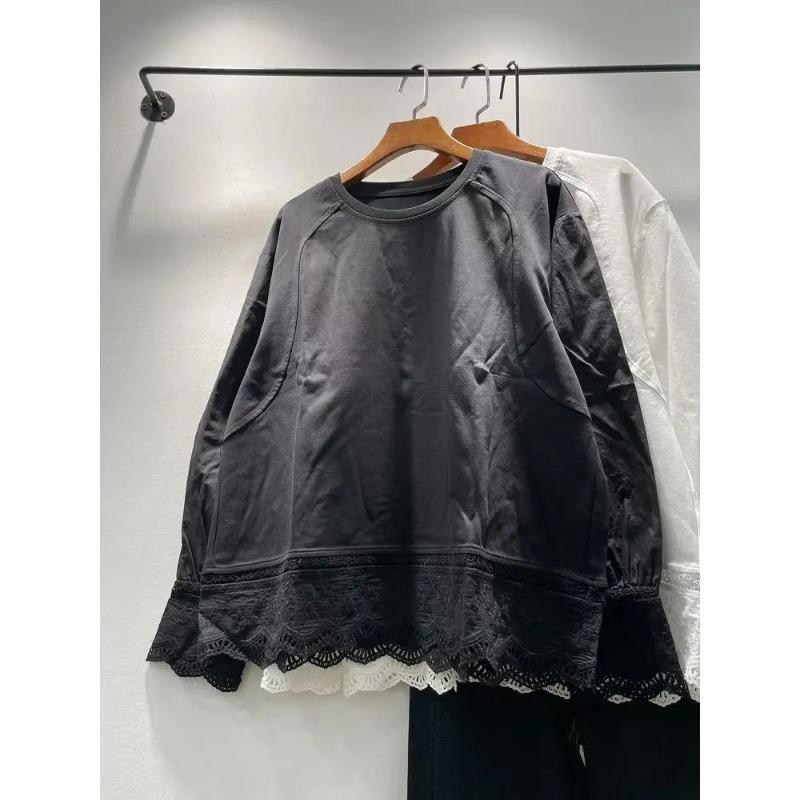 Design-T-Shirt mit gespleißtem Saum und Spitze für Damen, vielseitig, locker, lässig, Rundhalsausschnitt