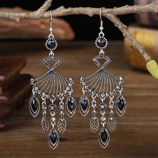 1 Pair Dangle Earrings Bohemian Retro Ethnic Style Long Tassel All-match Decoration Faux Crystal Women Hollow Fan-shaped Drop Earrings