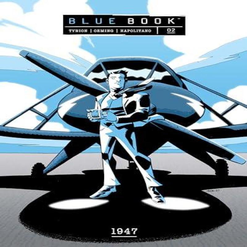 Blue Book Volume 2 1947 by Michael Avon Oeming Paperback Book 9781506737751