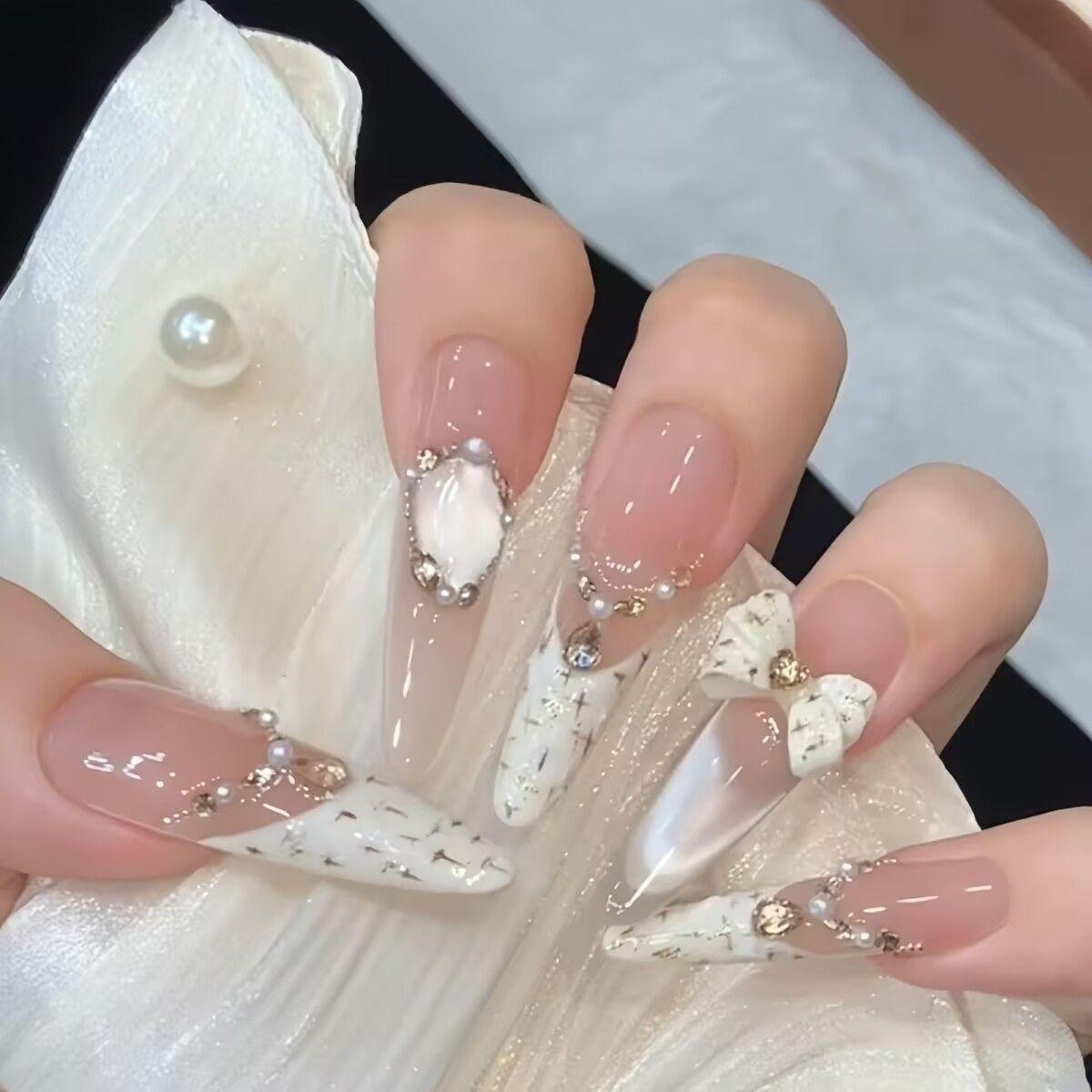

Purely handmade wearing nail small fragrant wind pure desire wind long white nail piece finished nail patch flash handmade nail bag xs