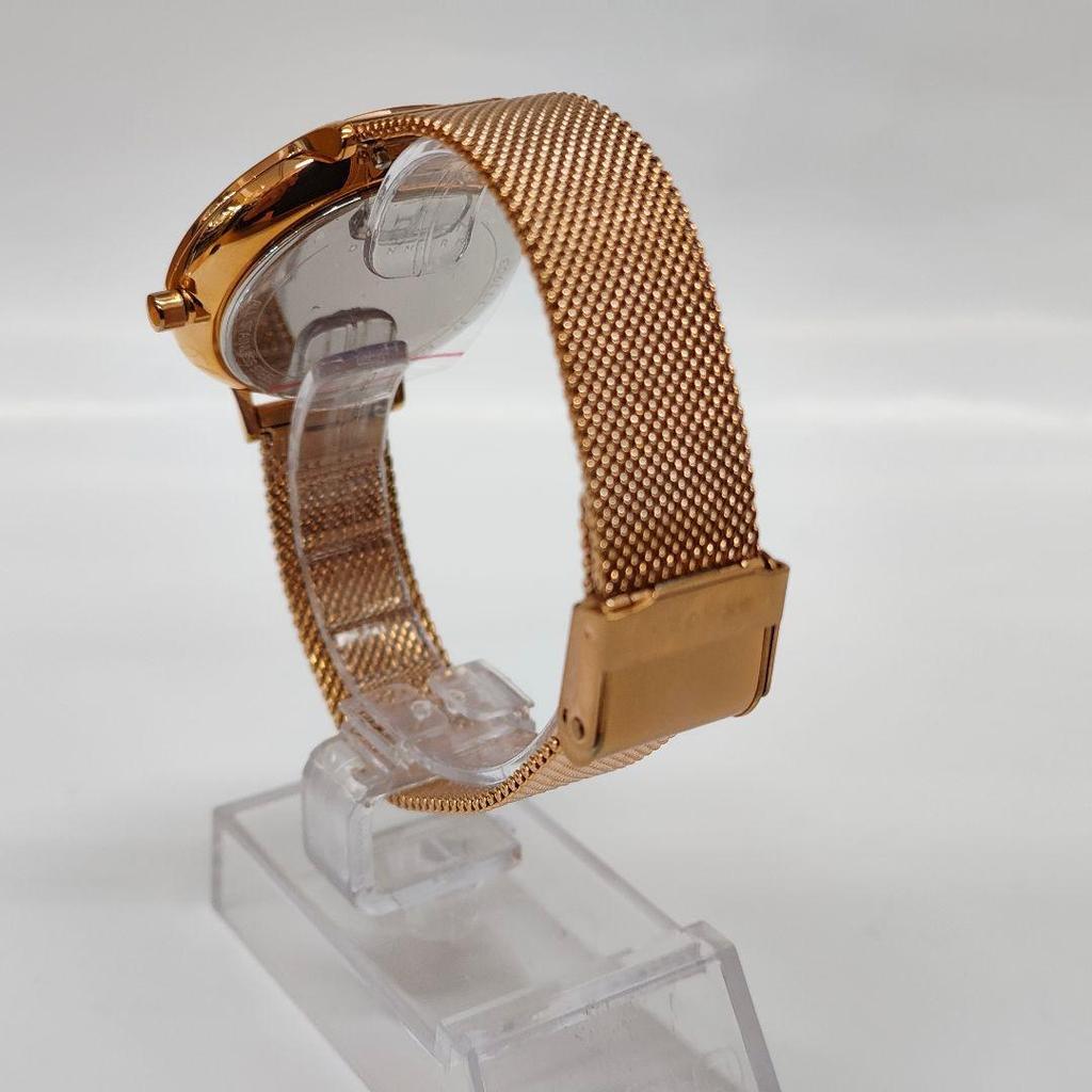 Used New SKAGEN DENMARK Rose Gold Mesh SKW2773