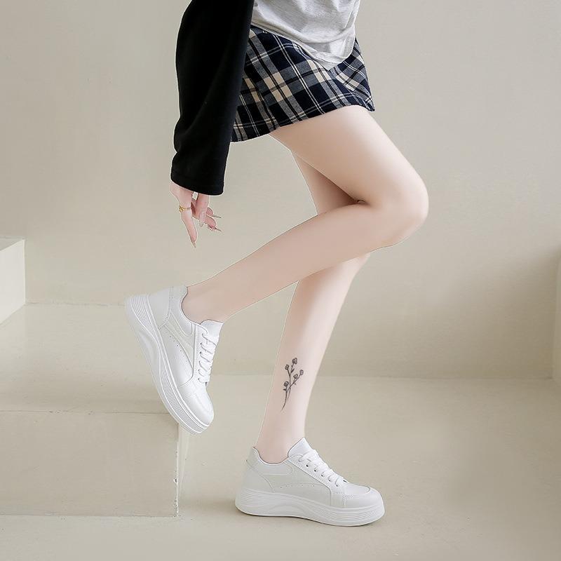 Autumn New Breathable Little White Shoes Female Students Platform Versatile Casual Sports Board Shoes