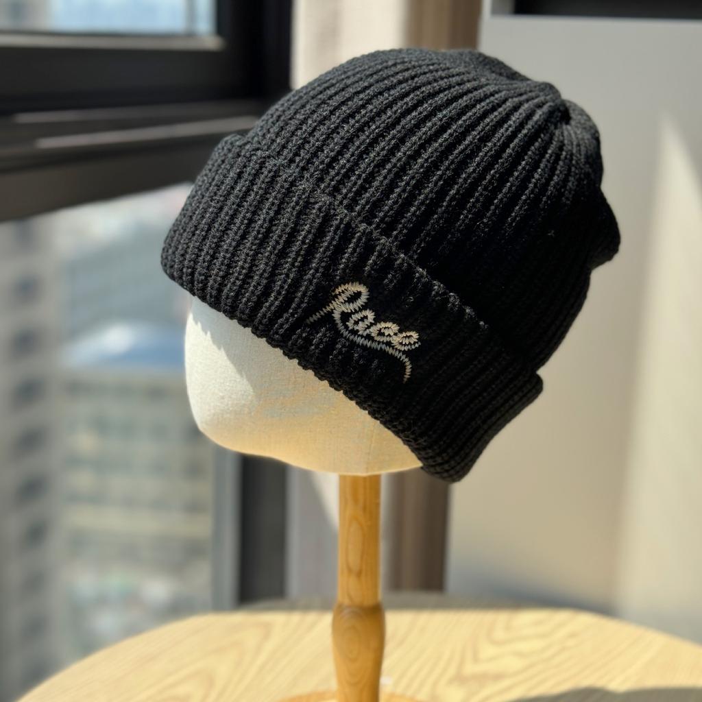 Autumn and Winter Korean Version Street Versatile Three-dimensional Letter Embroidery Warm Knitted Hat Ear Protection Cold Hat for Men