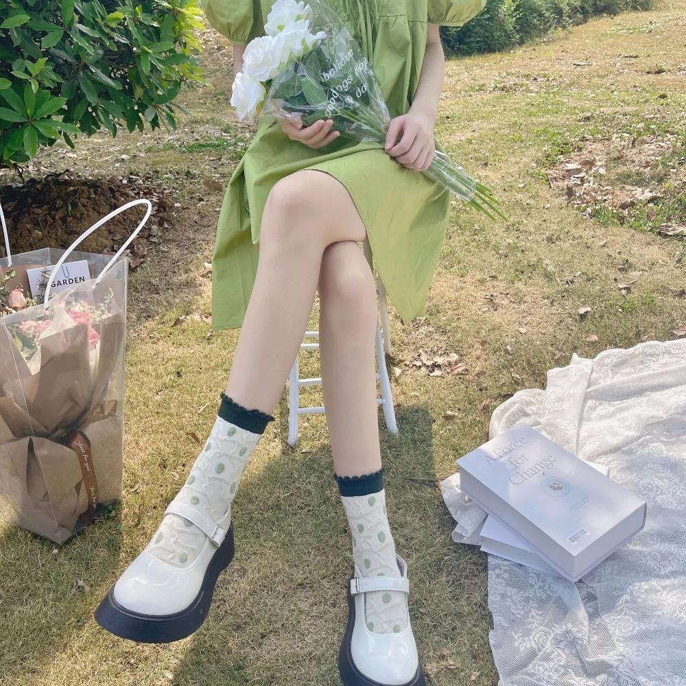5 Pairs Three-Dimensional Women Textured Socks Palace Style Long Stockings  Spring Autumn