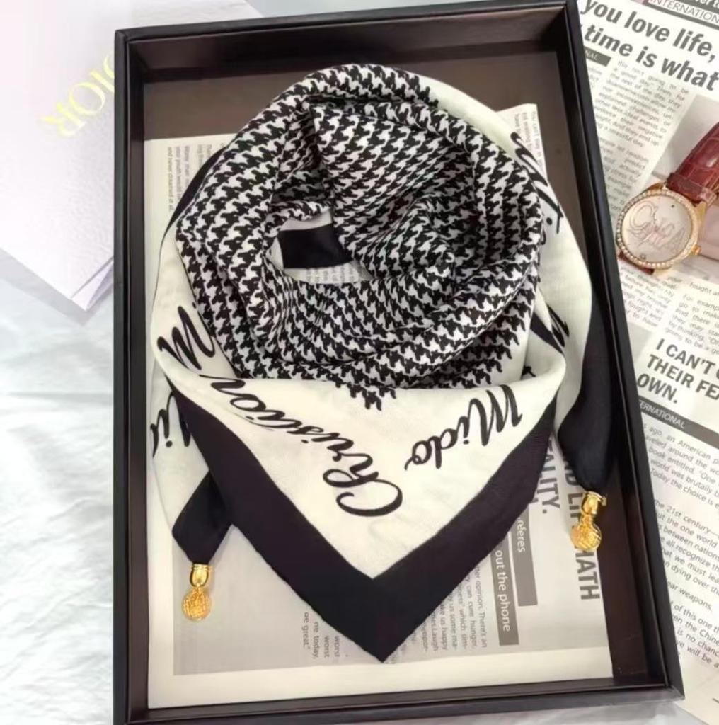 Chic Autumn/Winter Silk Scarf with Magnetic Golden Ball Clasp – Korean Style Neck Warmer