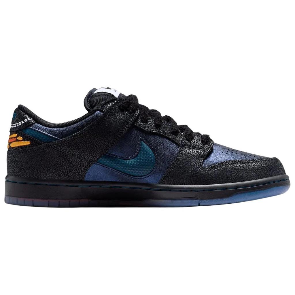 Bluetile x Nike SB Dunk Nero Marina Bianco Sneakers da Uomo Marina-Bianco-Fuoco-Arancio-Blu-Court-Arancio-Orizzonte IQ1323-001