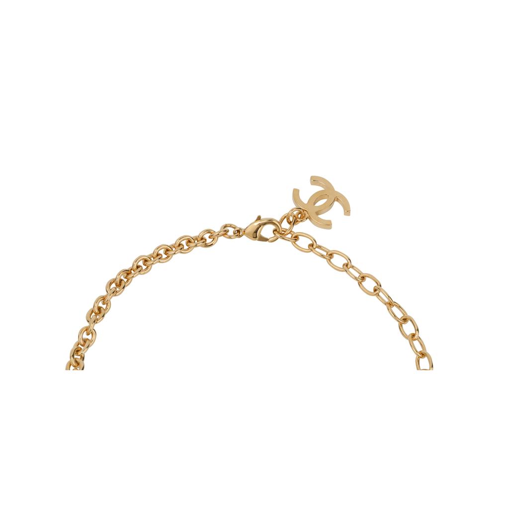 Chanel Double C Fashionable Elegant Heart Pendant Resin Necklace Women Necklace AB9803-B09819-NL545