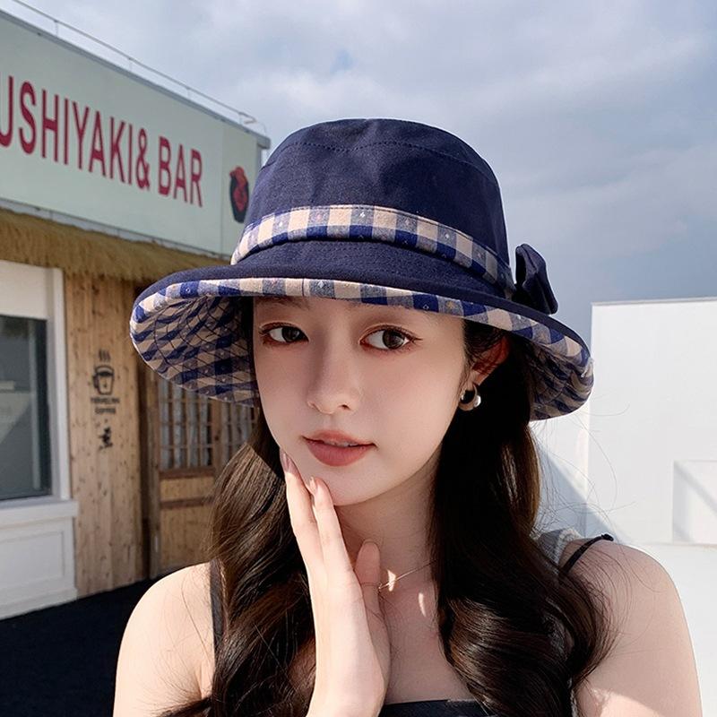 Spring/Summer - Protective Hat for Women, Korean-Style Fashionable Color-Block Plaid Bucket Hat, Outdoor Travel Wide-Brim