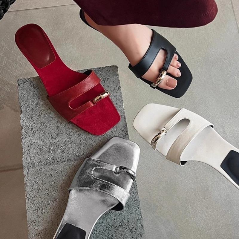 Fashion Women Slippers Casual Anti-slip Designer Slippers Comfortable Outdoor Sandals Fashion Elegant Flat Shoes Summer New Slides Women