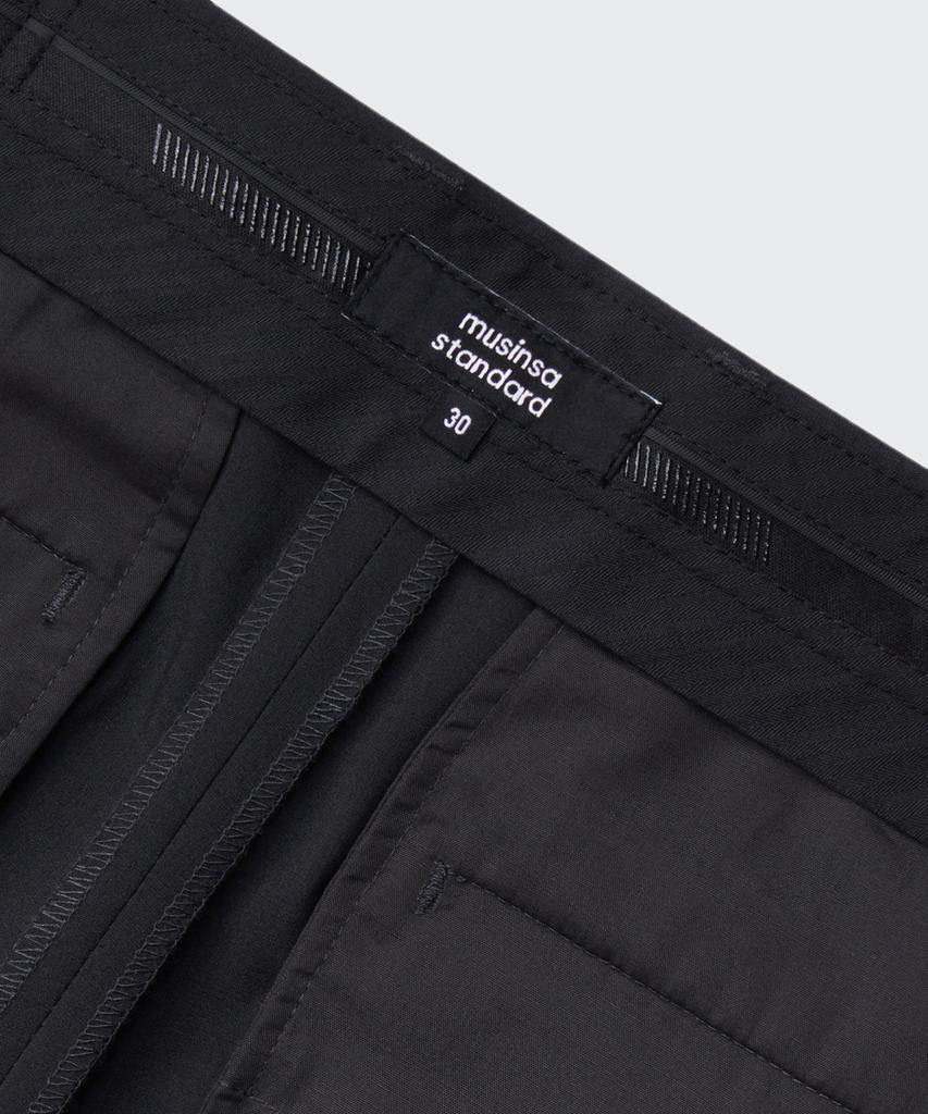 MUSINSA STANDARD [Cooltandard] Relaxed Tapered Hidden Banding Crop Slacks [Dark Gray]